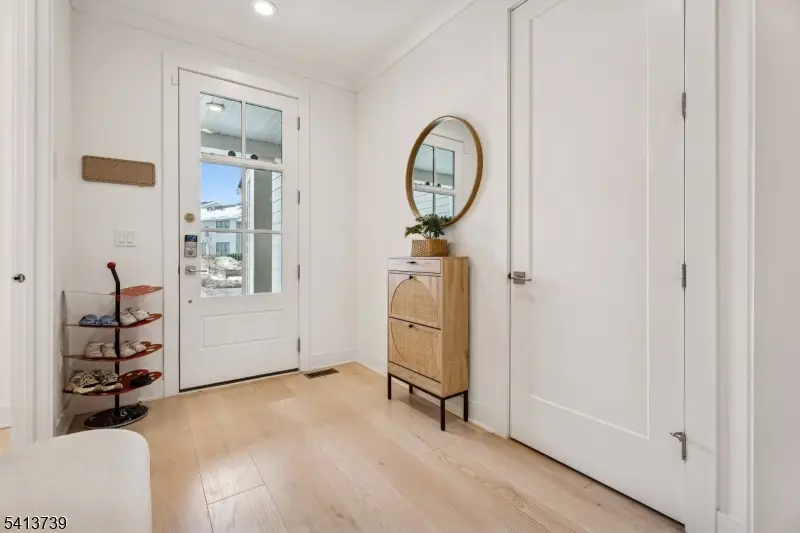 27 Brambling Rd, Berkeley Heights, NJ 07922 - #2