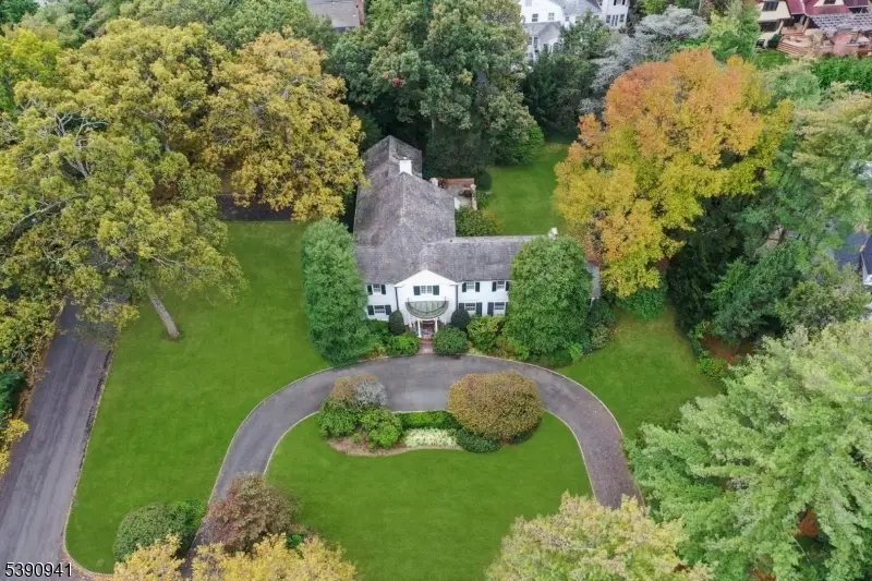 1 Slope Drive, Millburn, NJ 07078 - #2