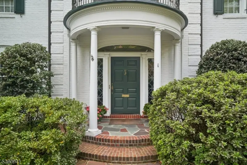 1 Slope Drive, Millburn, NJ 07078 - #3