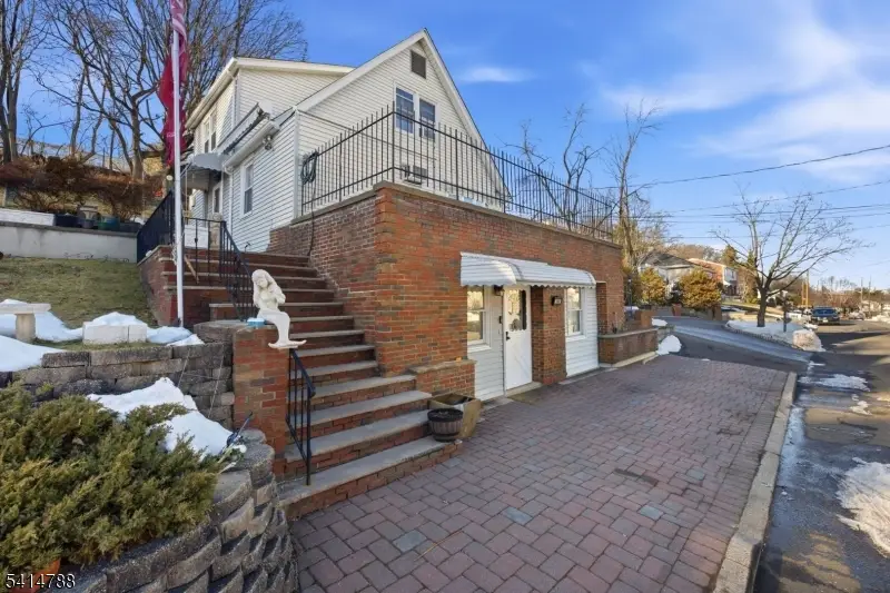 160 Barnert Ave, Totowa, NJ 07512 - #1