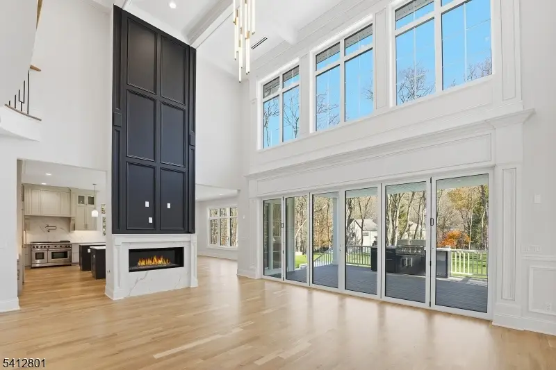 2 Heather Ln, Scotch Plains, NJ 07076 - #3