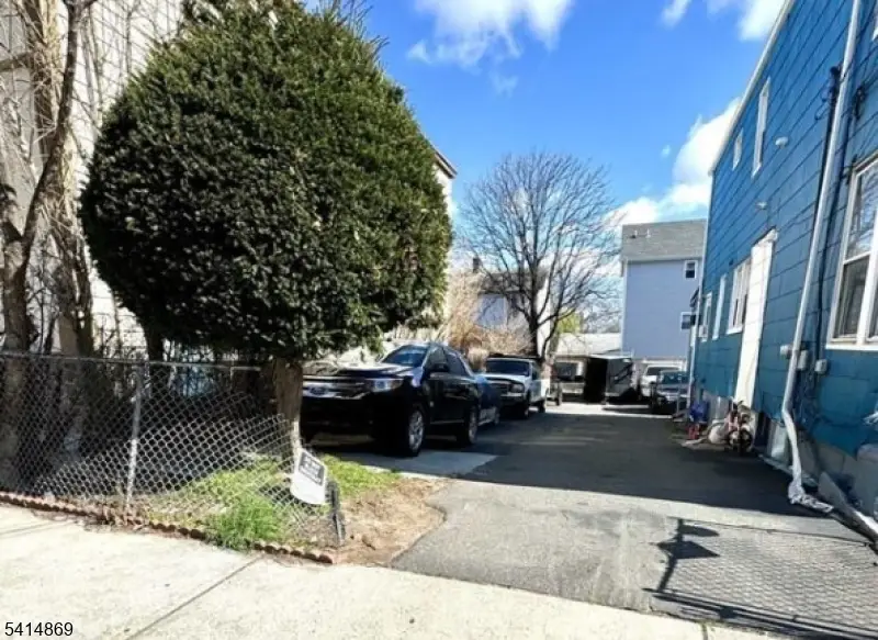 100 Hammond Ave, Passaic, NJ 07055 - #1