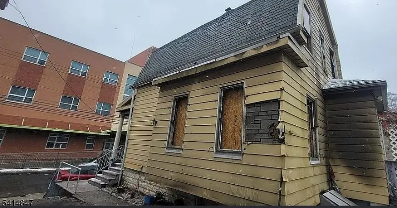 176 Madison Ave, Irvington, NJ 07111 - #1