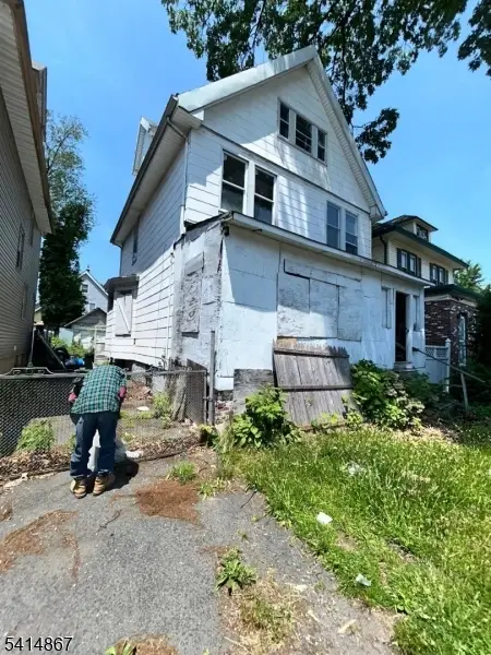 101 N 22nd St, East Orange, NJ 07017 - #3