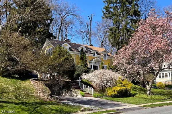 333 Hillside Pl, South Orange Village Twp., NJ 07079