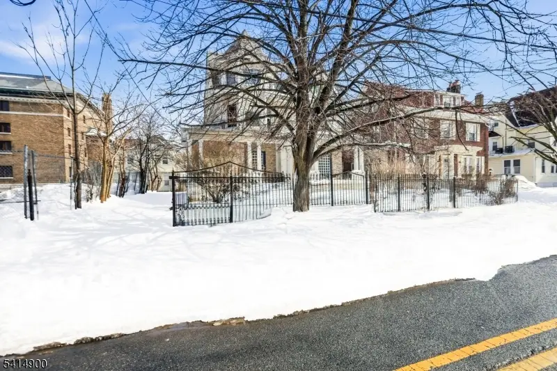 16 Ingraham Pl, Newark, NJ 07108 - #3