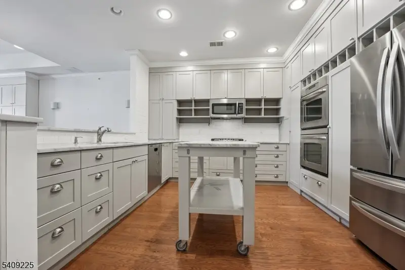 104 Quarry Dr, Woodland Park, NJ 07424 - #3