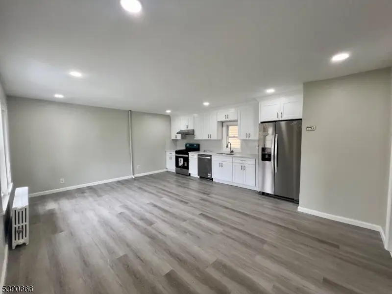 28 Harmony St, North Plainfield, NJ 07060 - #1