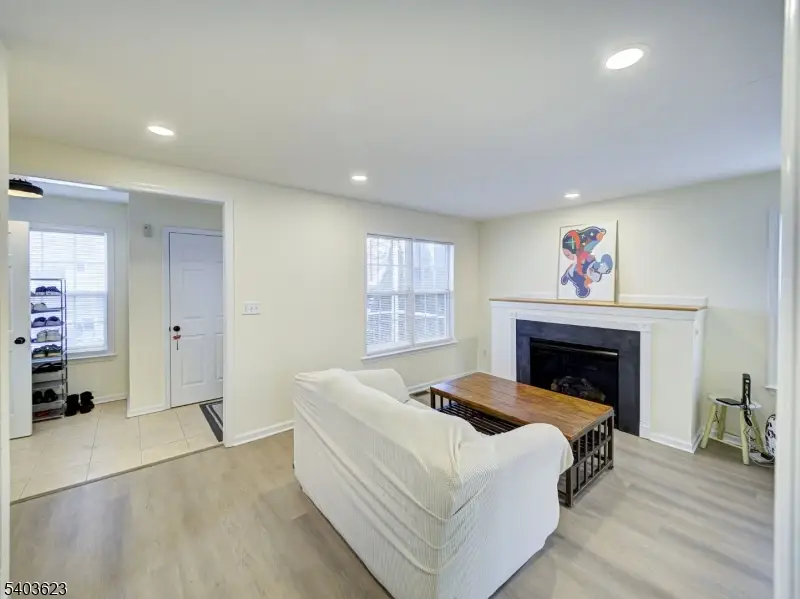 14 Amherst St, Highland Park, NJ 08904 - #3