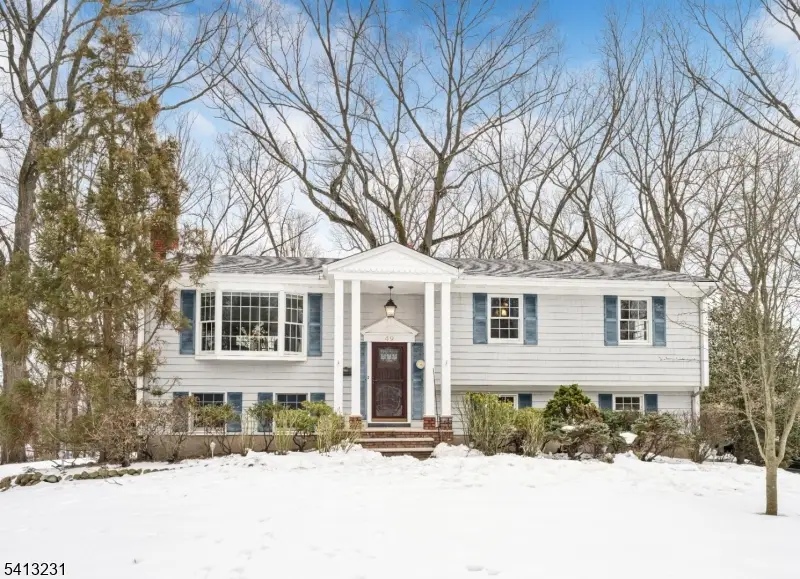 49 School St, Washington, NJ 07676 - #1