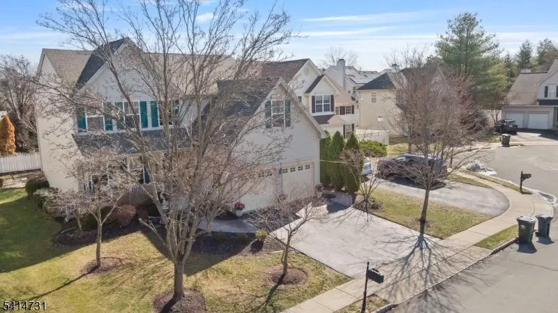 8 Schaal St, Bradley Gardens, NJ 08807 - #2