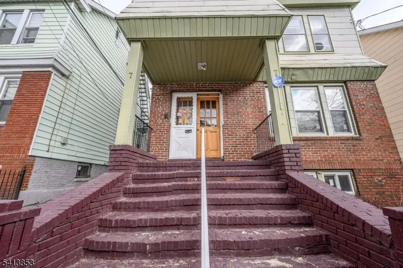 7 Mapes Ter, Newark, NJ 07112 - #3