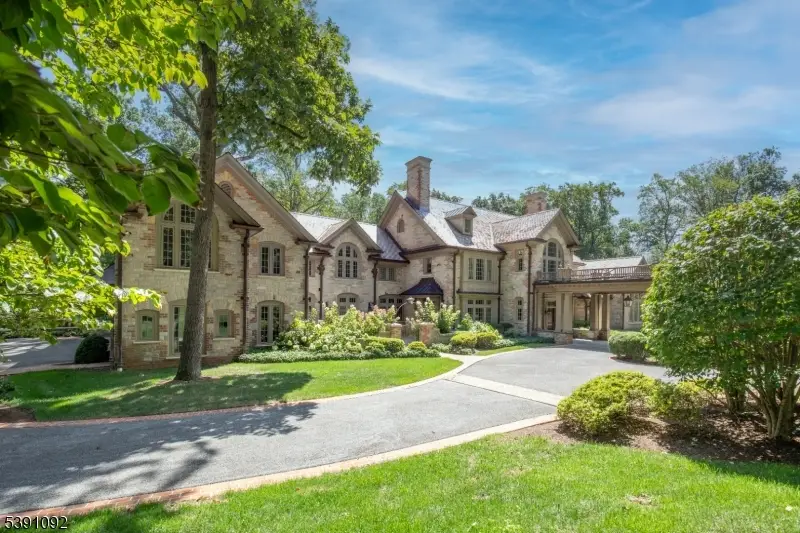 156 Overleigh Rd, Bernardsville, NJ 07924 - #3