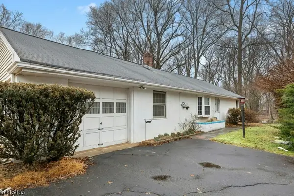 104 Warrenville Rd, Green Brook Twp., NJ 08812