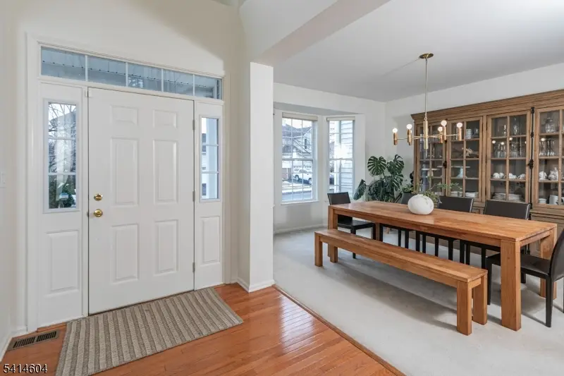 6 Stable Ln, Raritan, NJ 08822 - #3