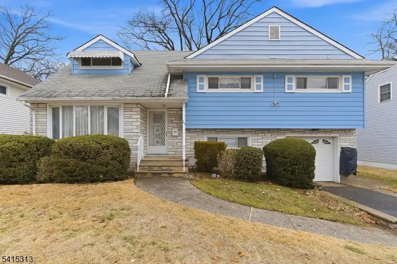 137 Voorhees St, Teaneck, NJ 07666 - #2