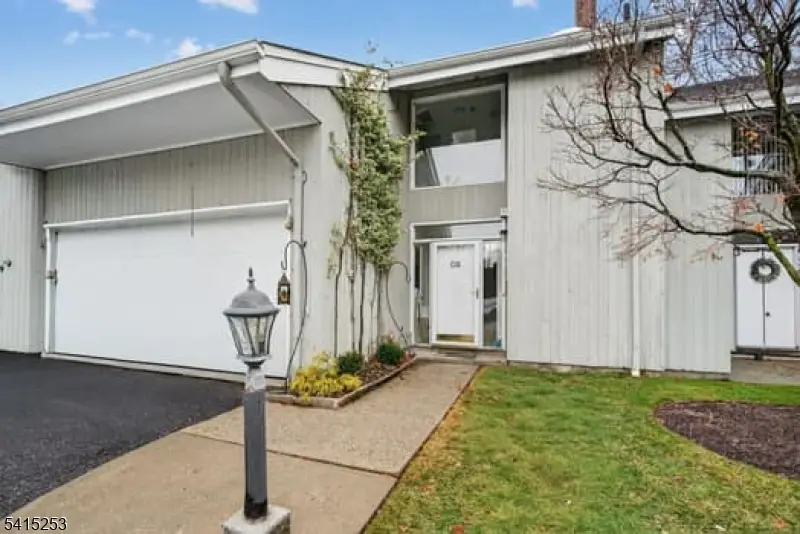 7 Hopson Ave #7 B, Little Falls, NJ 07424 - #2