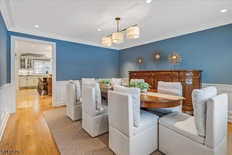 49 Hilltop Rd, Millburn, NJ 07078 - #3