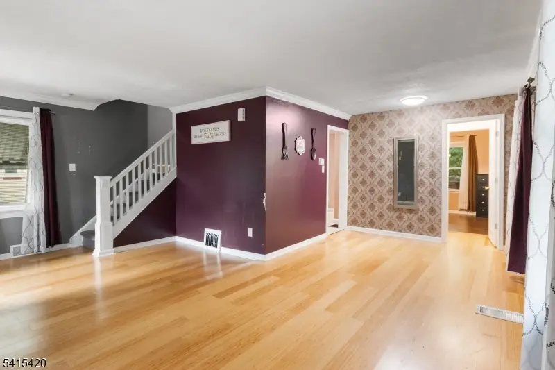 16 Clover Ave, Ewing, NJ 08638 - #3