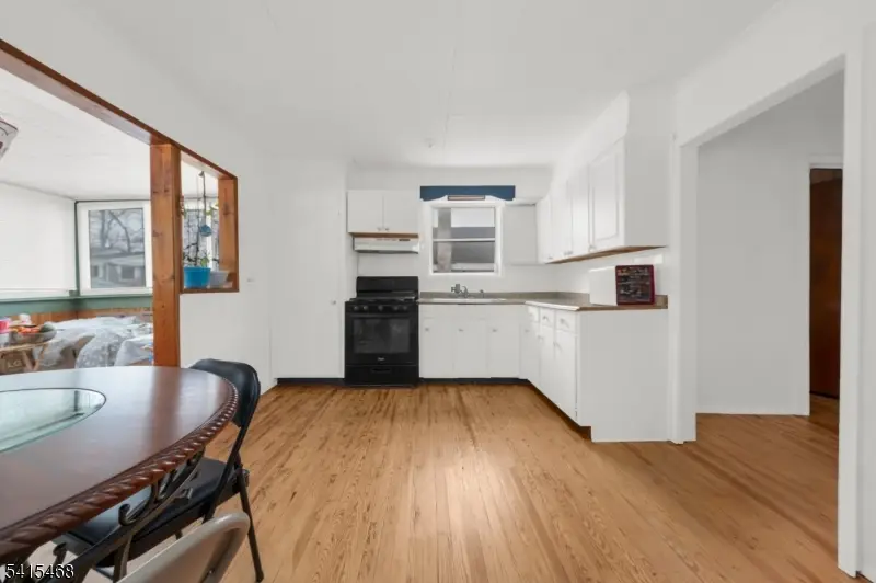 8 Cornell Way, Hopatcong, NJ 07843 - #3