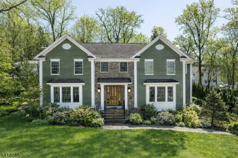 31 Mountainview Rd, Chatham, NJ 07928 - #1