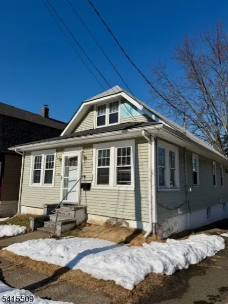 58 Stanley Rd, North Caldwell Boro, NJ 07006