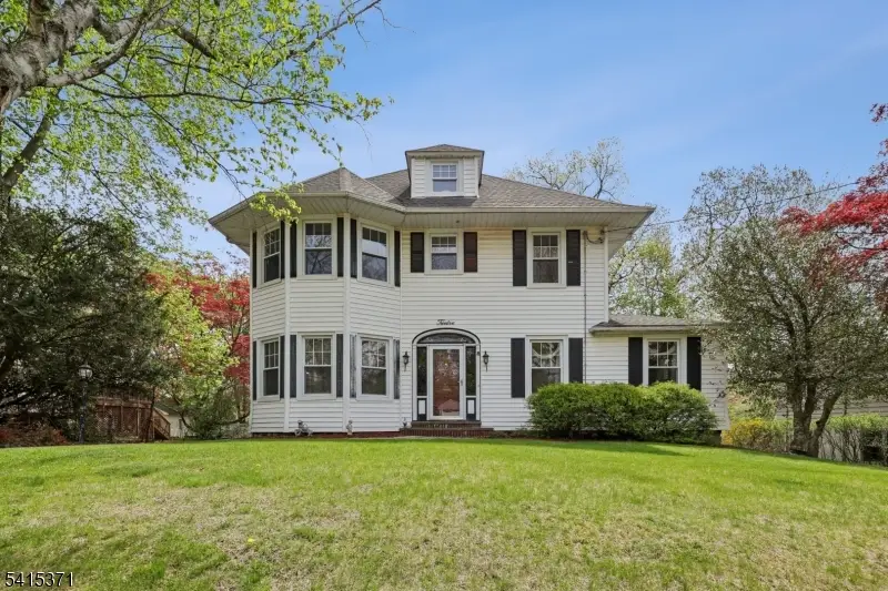 12 Linwood Ter, Caldwell, NJ 07006 - #1