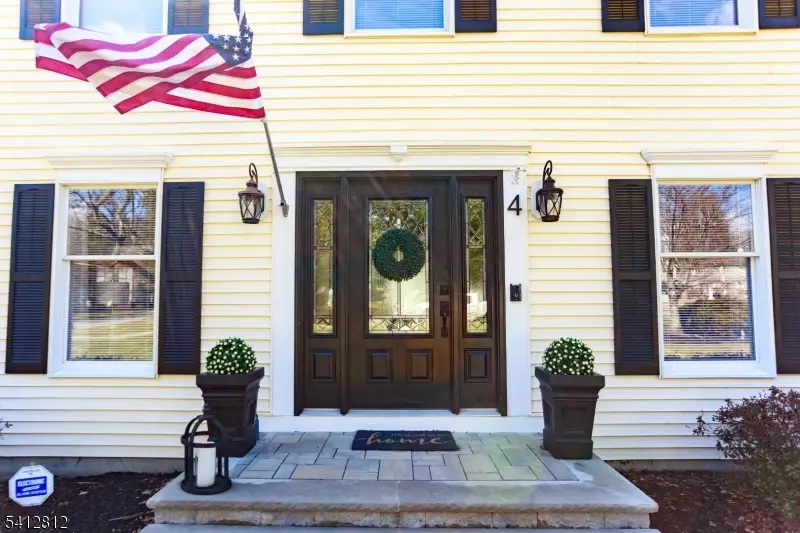 4 Victoria Dr, Flanders, NJ 07836 - #3