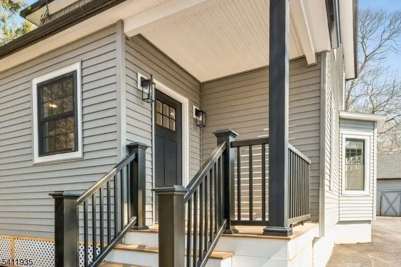 64 Hillcrest Rd, Watchung, NJ 07069 - #3