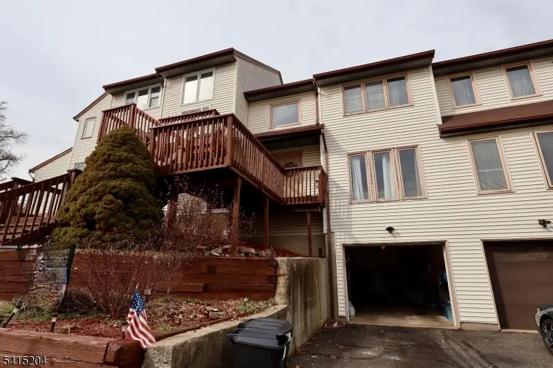 4 Sickle St, Dover, NJ 07801 - #3