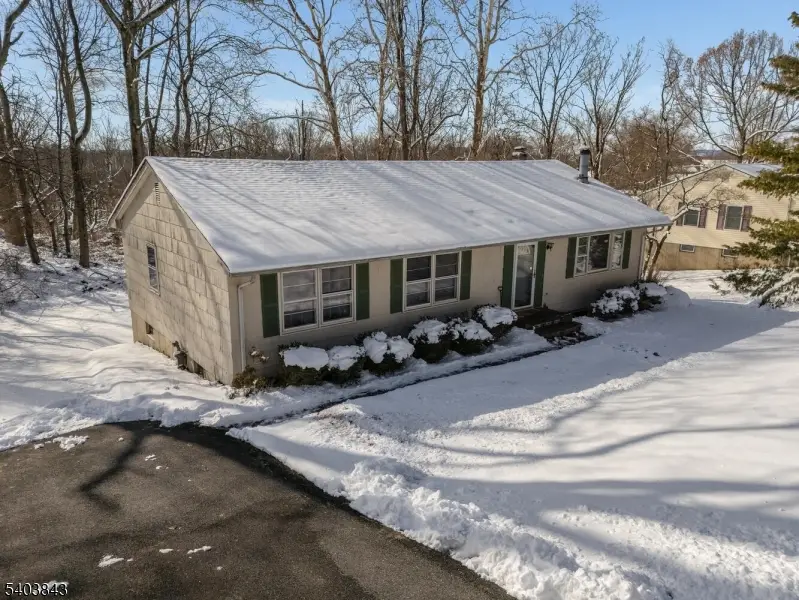 9 Woodland Ter, High Bridge, NJ 08829 - #3