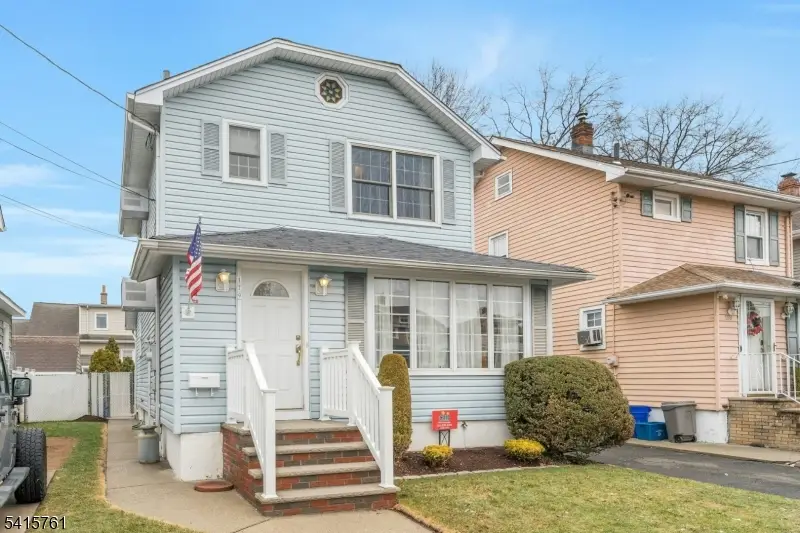 179 Page Ave, Lyndhurst, NJ 07071 - #1