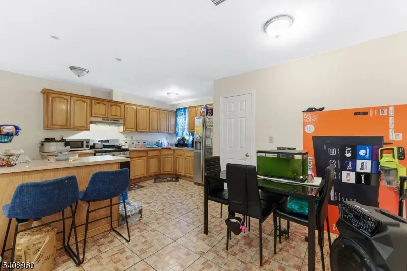 29 22nd Ave, Paterson, NJ 07513 - #2