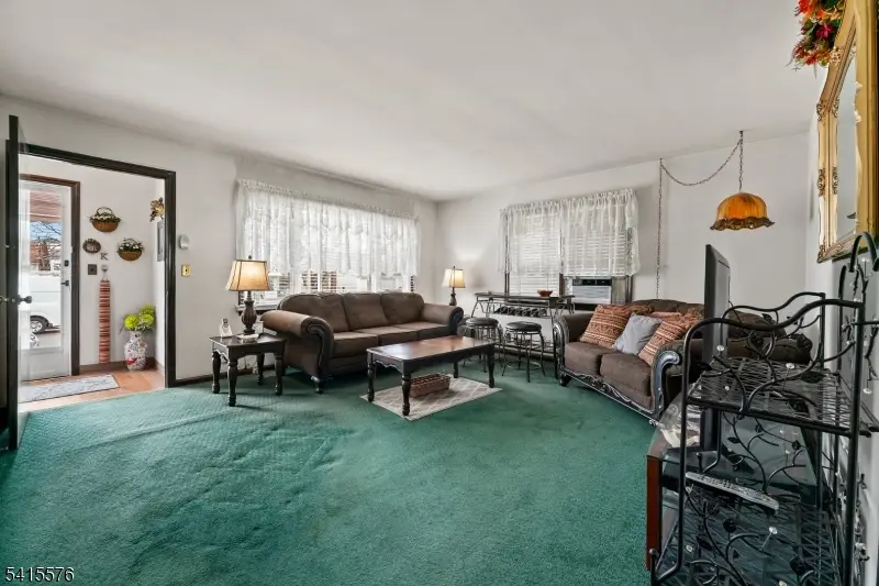 8 Kipp Pl, Paterson, NJ 07513 - #2