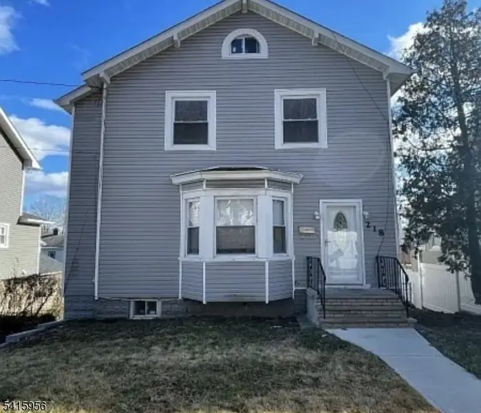 216 Lincoln Pl, Irvington, NJ 07111 - #1