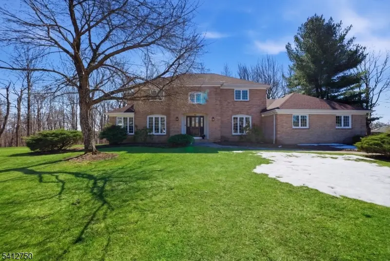 50 Pinewood Cres, Berkeley Heights, NJ 07922 - #2