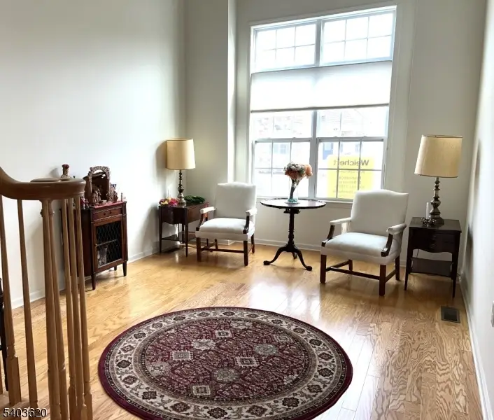 9 Bryant Ct, Franklin, NJ 08873 - #2