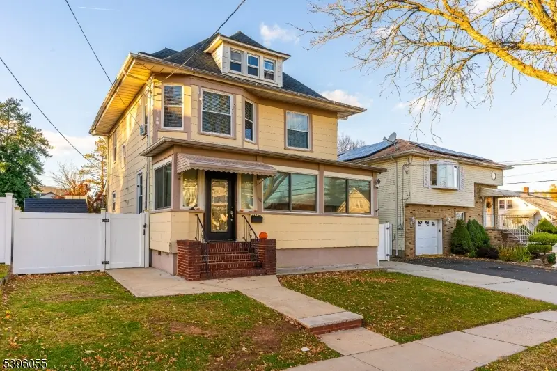 106 W Gibbons St, Linden, NJ 07036 - #2