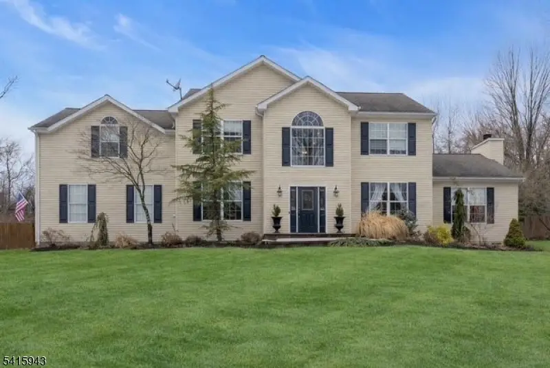 81 Ridge Rd, Independence, NJ 07840 - #1