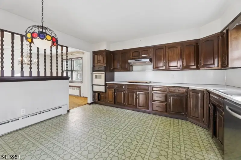 384 Madeline Ave, Garfield, NJ 07026 - #3