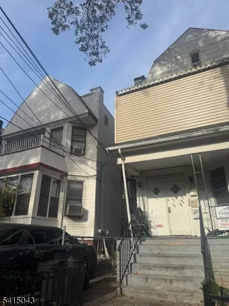 40 Wegman Pkwy, Jersey City, NJ 07305 - #1