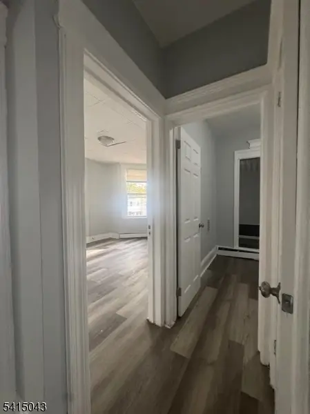 40 Wegman Pkwy, Jersey City, NJ 07305 - #3