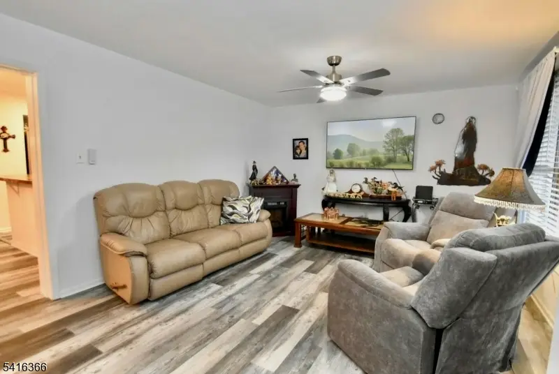 10 Amherst Ct, Hamburg, NJ 07419 - #3