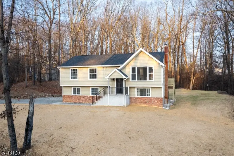 2 Fern Dr, Independence, NJ 07840 - #1