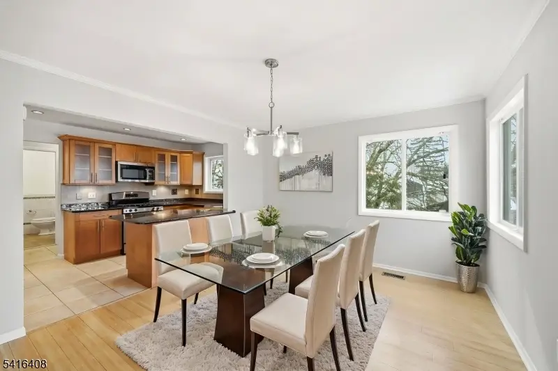 38 Chestnut St #4, Morristown, NJ 07960 - #1