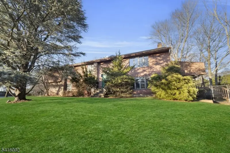 325 High St, Closter, NJ 07624 - #2