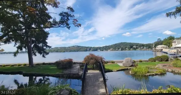 603 West Shore Trl, Sparta Twp., NJ 07871