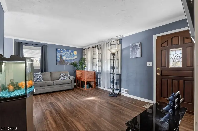 77 W Arthur Pl, Iselin, NJ 08830 - #2