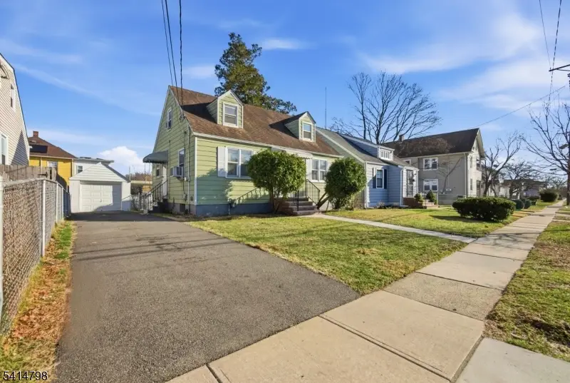 1412 E 2nd St, Plainfield, NJ 07062 - #3