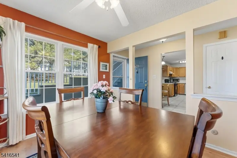 639 Magnolia Ln, Branchburg, NJ 08876 - #2